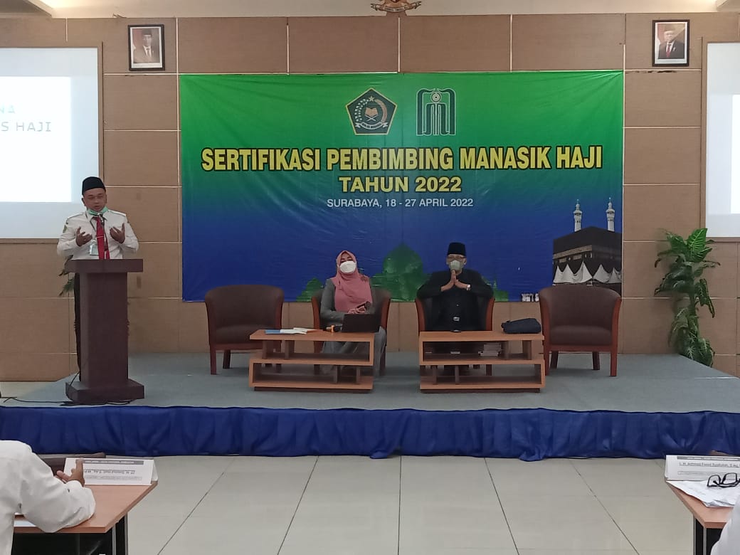 Hikmah dan Filosofi Haji Oleh Prof. Dr. Moh. Ali Aziz, M.Ag : “Pembimbing Haji Ibarat Matahari dan Teko”