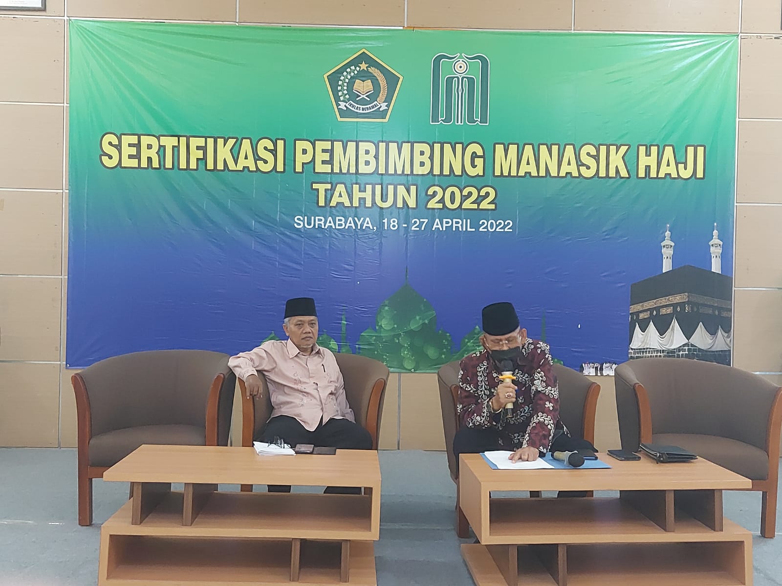 Poblematika Fikih Haji Kontemporer Dalam Perspektif Maslahah Oleh KH. Ahmad Wazir