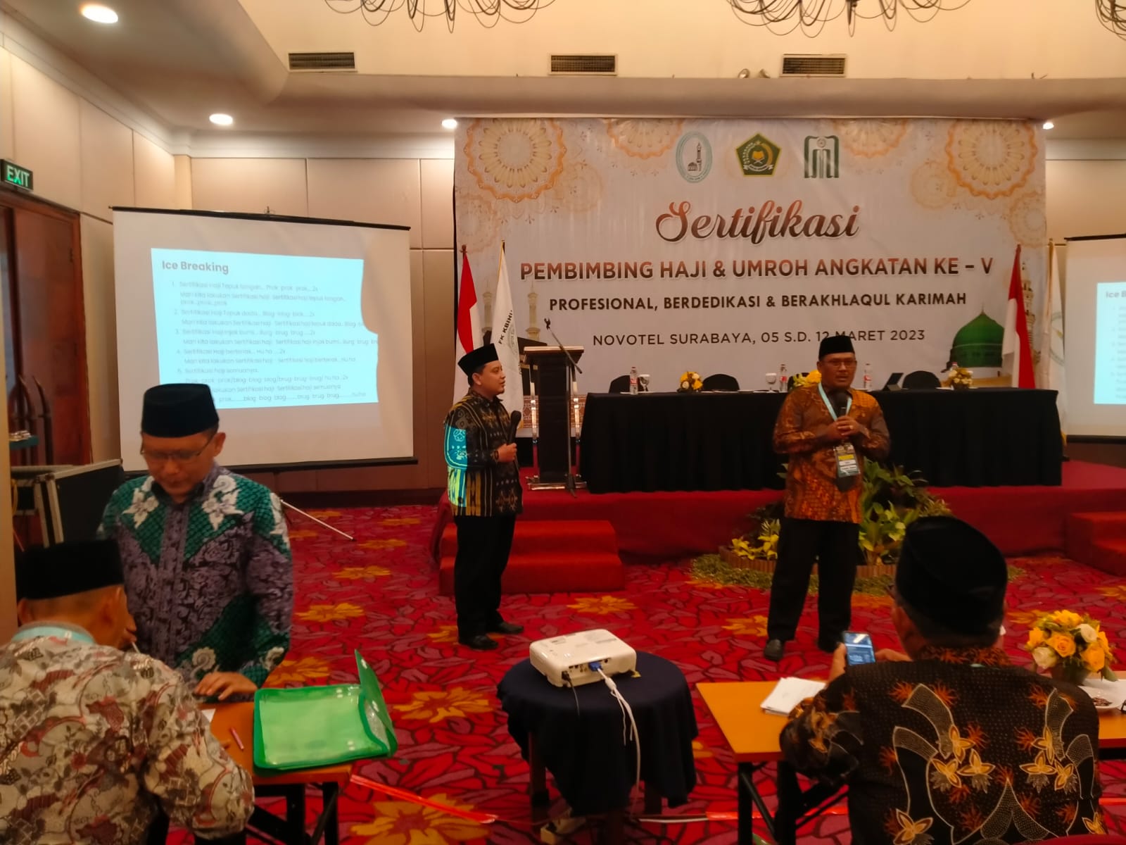 Micro Guiding Untuk Pembimbing Haji: Dr. H. Asrop Safi’i, M.Ag.