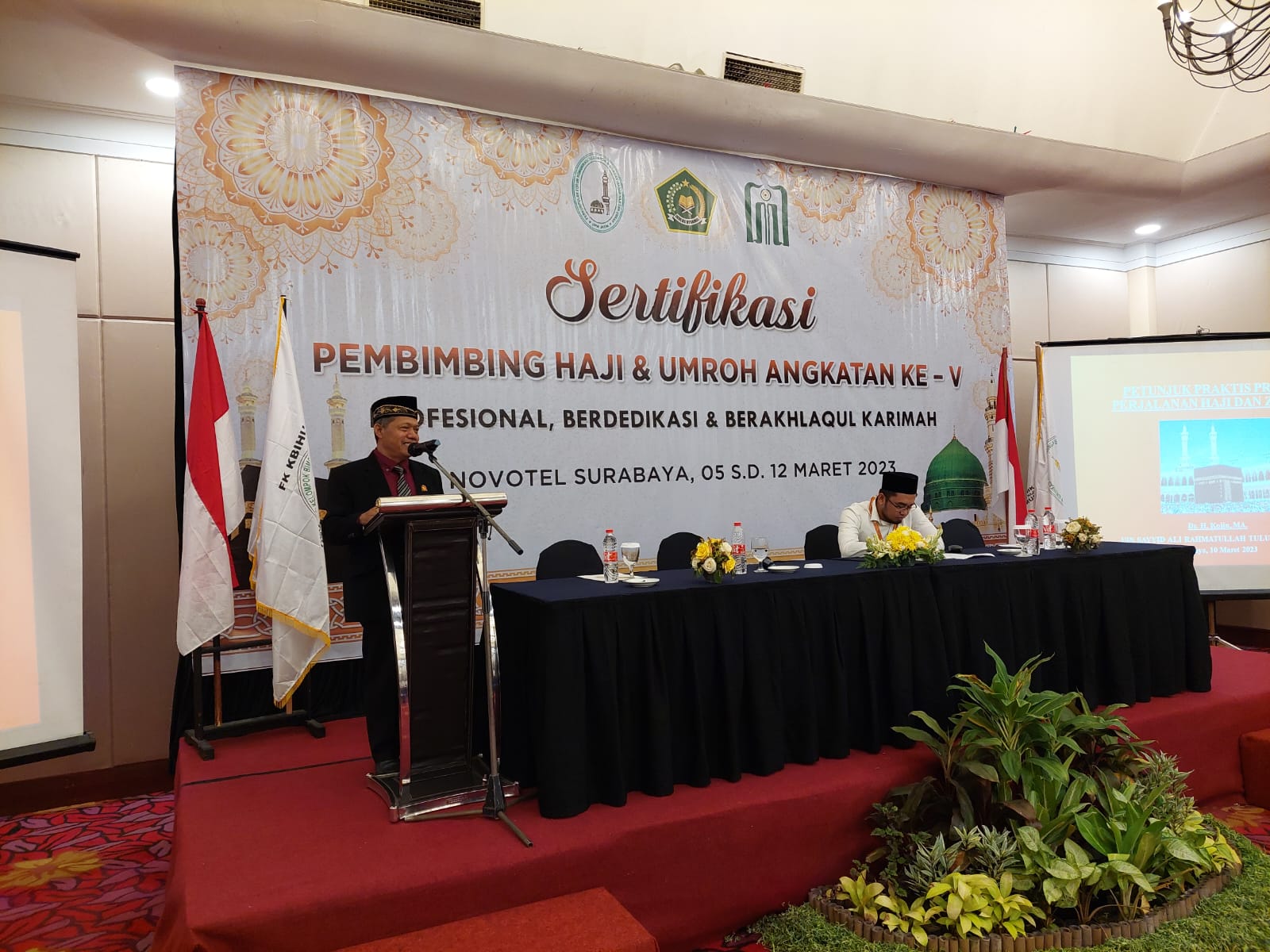 Petunjuk Praktis Proses Perjalanan Haji Dan Ziarah: Dr. Kh. Kojin, M.A.