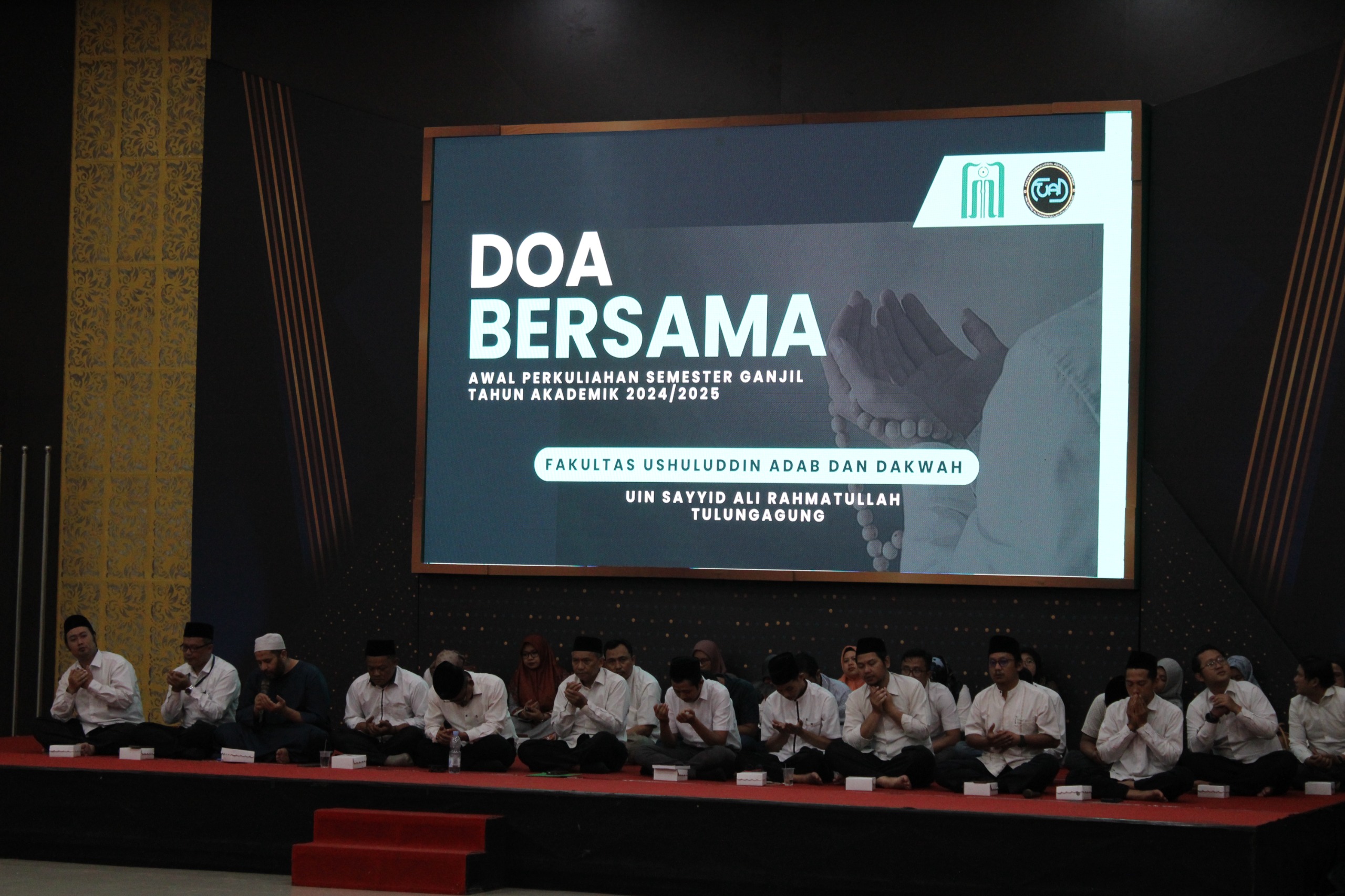 Awali Perkuliahan, Fakultas Ushuluddin Adab dan Dakwah Laksanakan Istigasah dan Doa Bersama