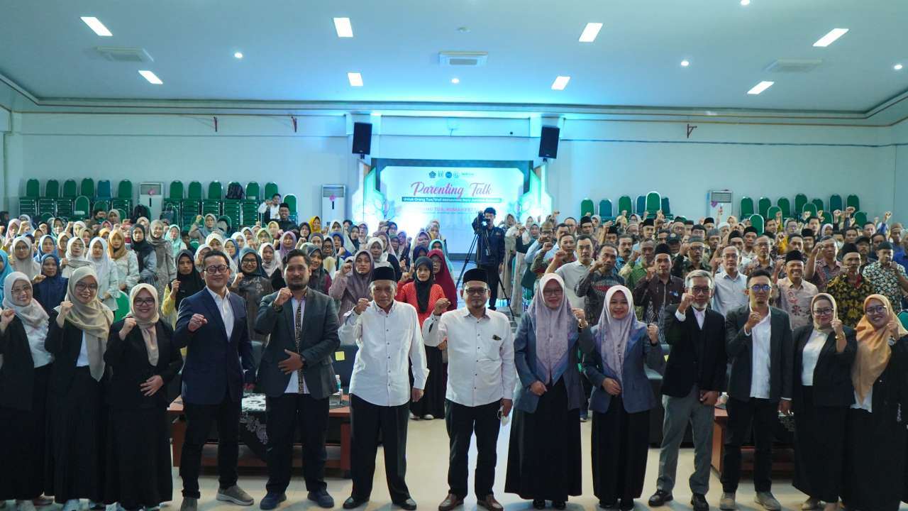 “Orang Tua, Rumah Pertama”: Jurusan Dakwah FUAD UIN SATU Ajak Wali Mahasiswa Diskusi Parenting